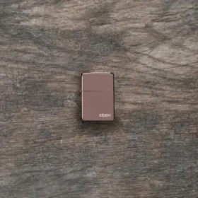 Classic Parlak Cilalı Gül Altın Zippo Logosu
